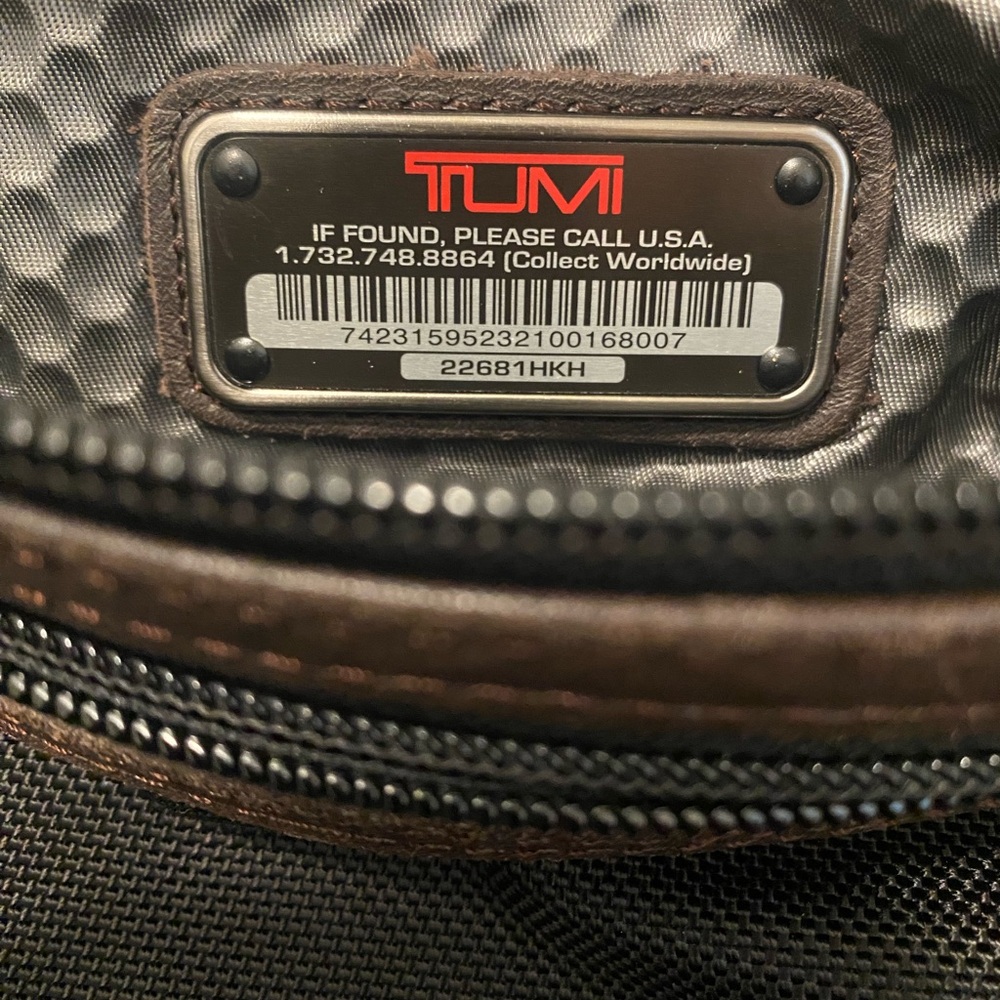 TUMI Charcoal Men's Backpack with Leather detail - Picture 13 of 16